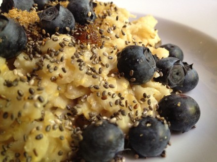 Breakfast Oatmeal with Blueberries and Chia Sprinkles